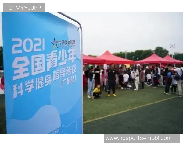 克里斯蒂全力参与训练营提升球队默契为新赛季做好充分准备